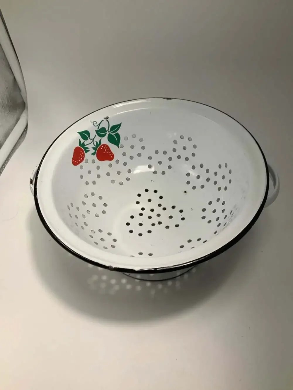 Vintage 1983 Teleflora White Enamel Strainer Colander with Strawberry Pattern